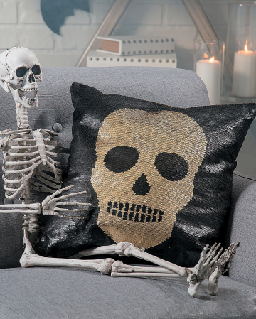 Skull Flip Sequined Cushion Black Gold 