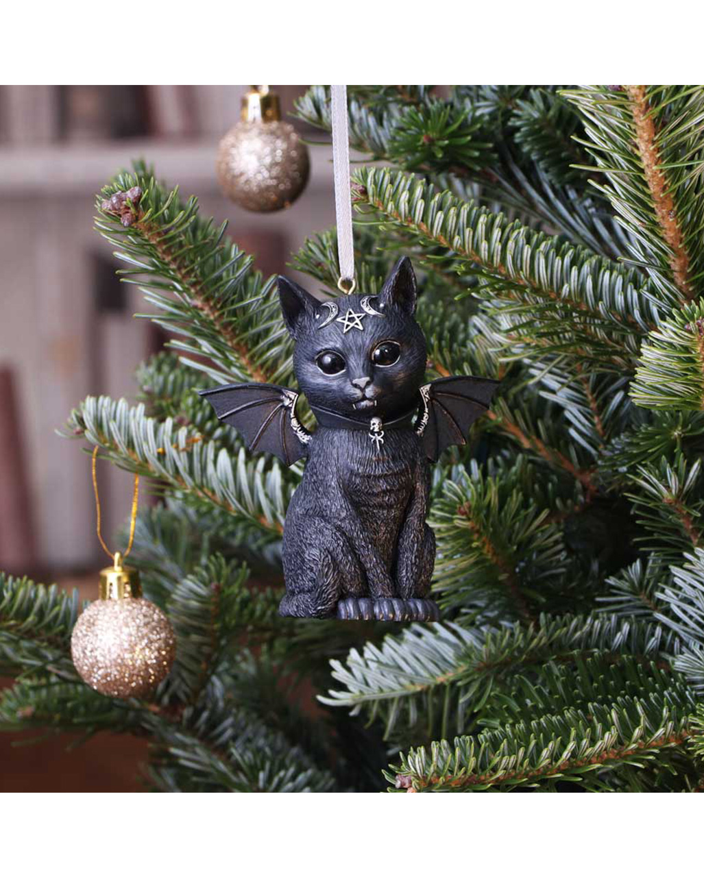 malpuss ornament